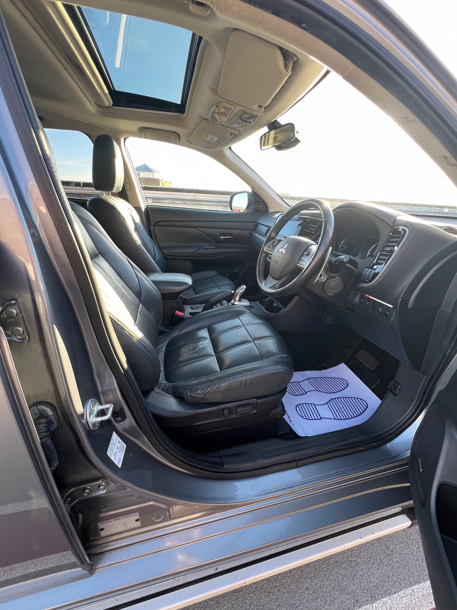 Used Mitsubishi Outlander 2015 for sale - 76896877: Photo 11