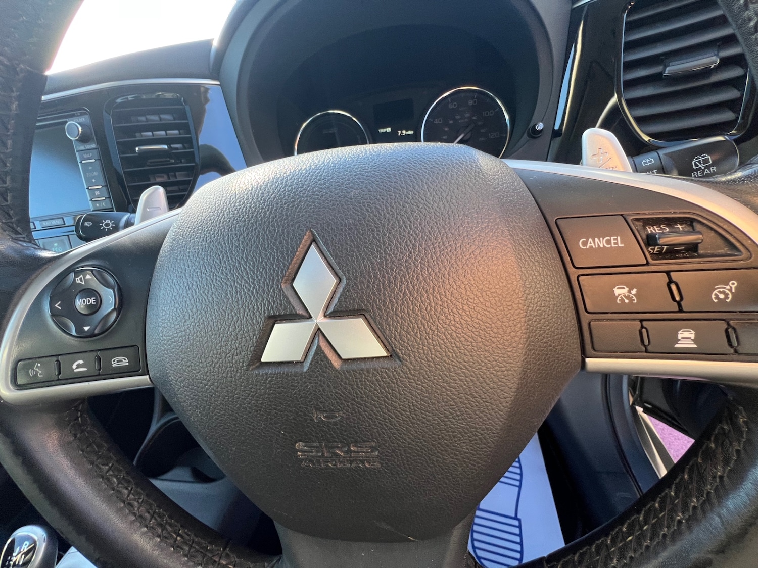 Used Mitsubishi Outlander 2015 for sale - 76896877: Photo 13