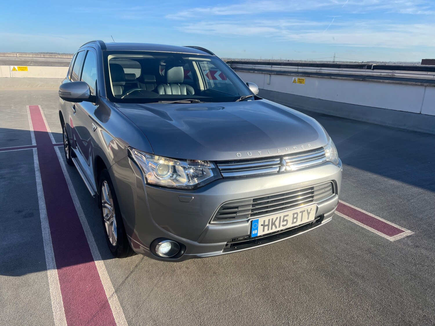 Used Mitsubishi Outlander 2015 for sale - 76896877: Photo 23