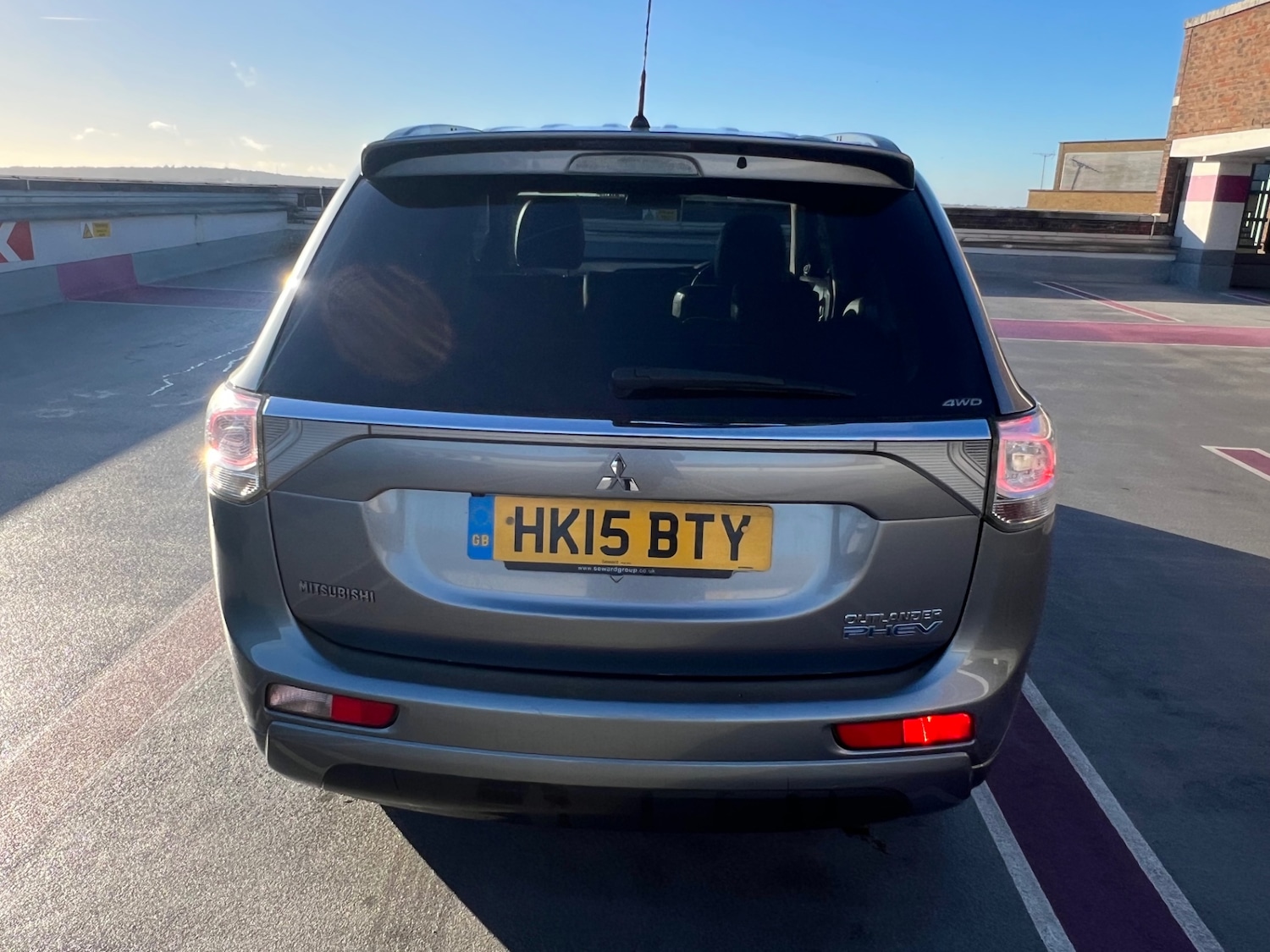 Used Mitsubishi Outlander 2015 for sale - 76896877: Photo 33