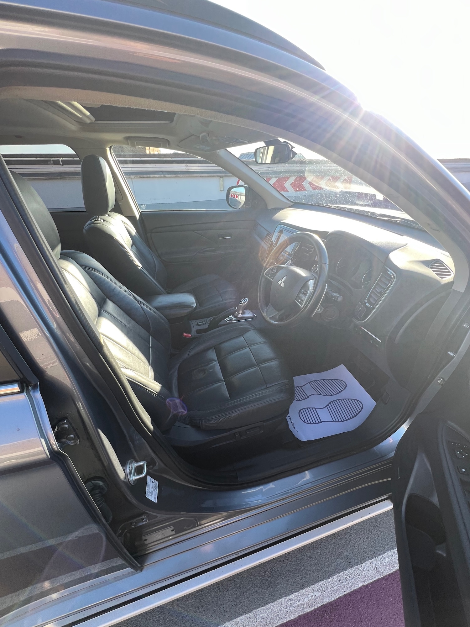 Used Mitsubishi Outlander 2015 for sale - 76896877: Photo 43