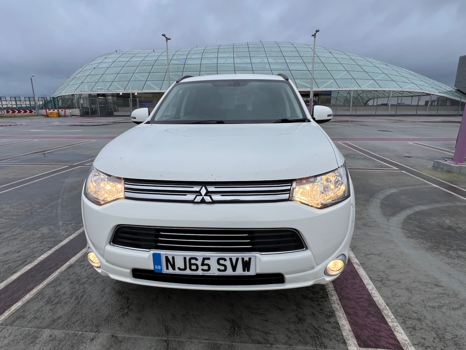 Used Mitsubishi Outlander 2015 for sale - 77284000: Photo 4