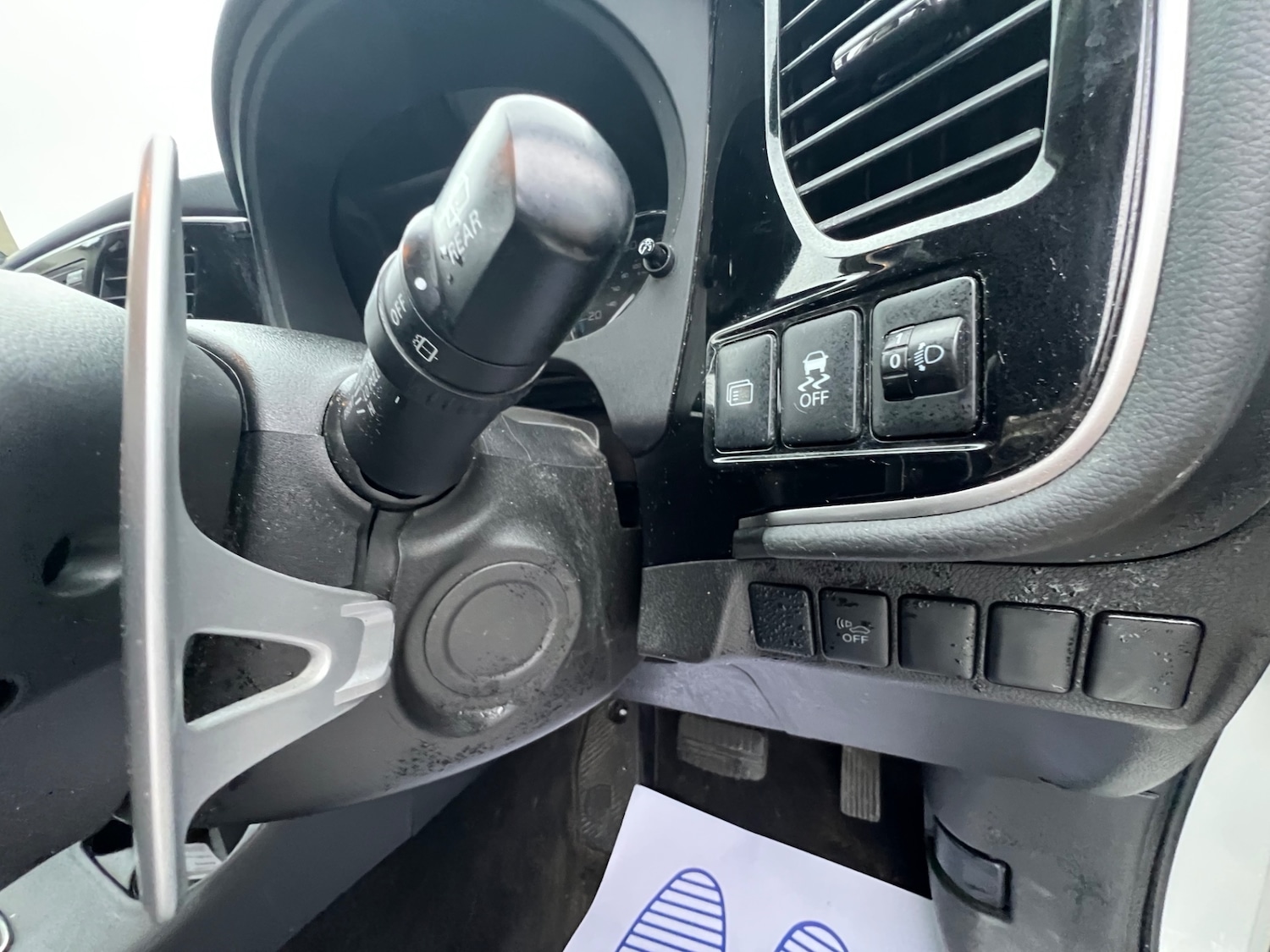 Used Mitsubishi Outlander 2015 for sale - 77284000: Photo 45