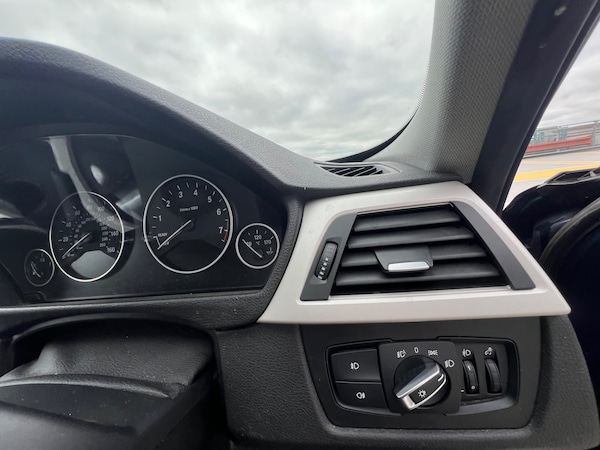 Used BMW 3 Series 2017 for sale - 76209265: Photo 50