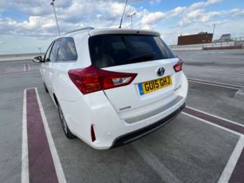 Used Toyota Auris 2015 for sale - 74749272: Photo