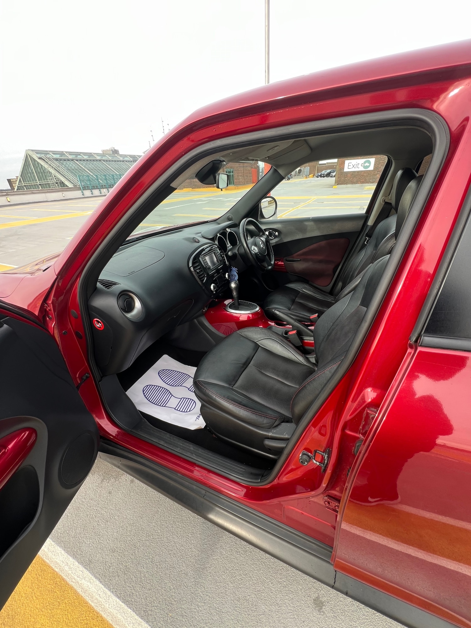 Used Nissan Juke 2011 for sale - 77597564: Photo 18