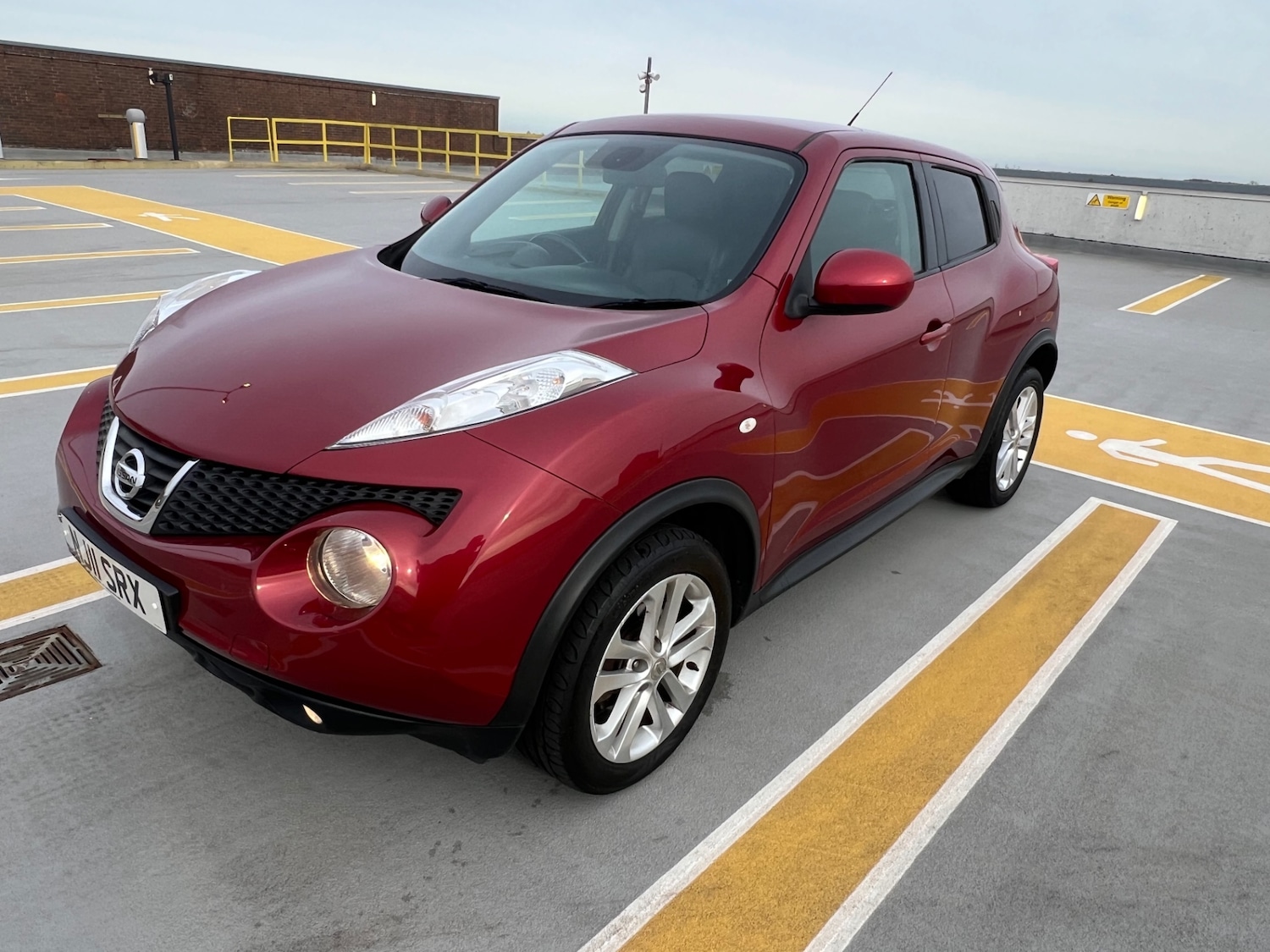Used Nissan Juke 2011 for sale - 77597564: Photo 25