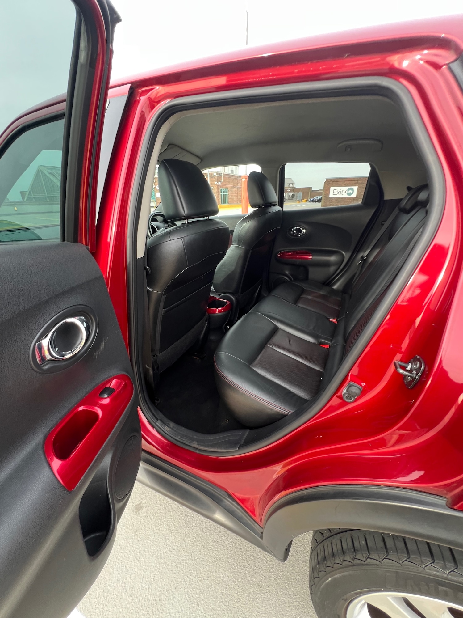 Used Nissan Juke 2011 for sale - 77597564: Photo 42