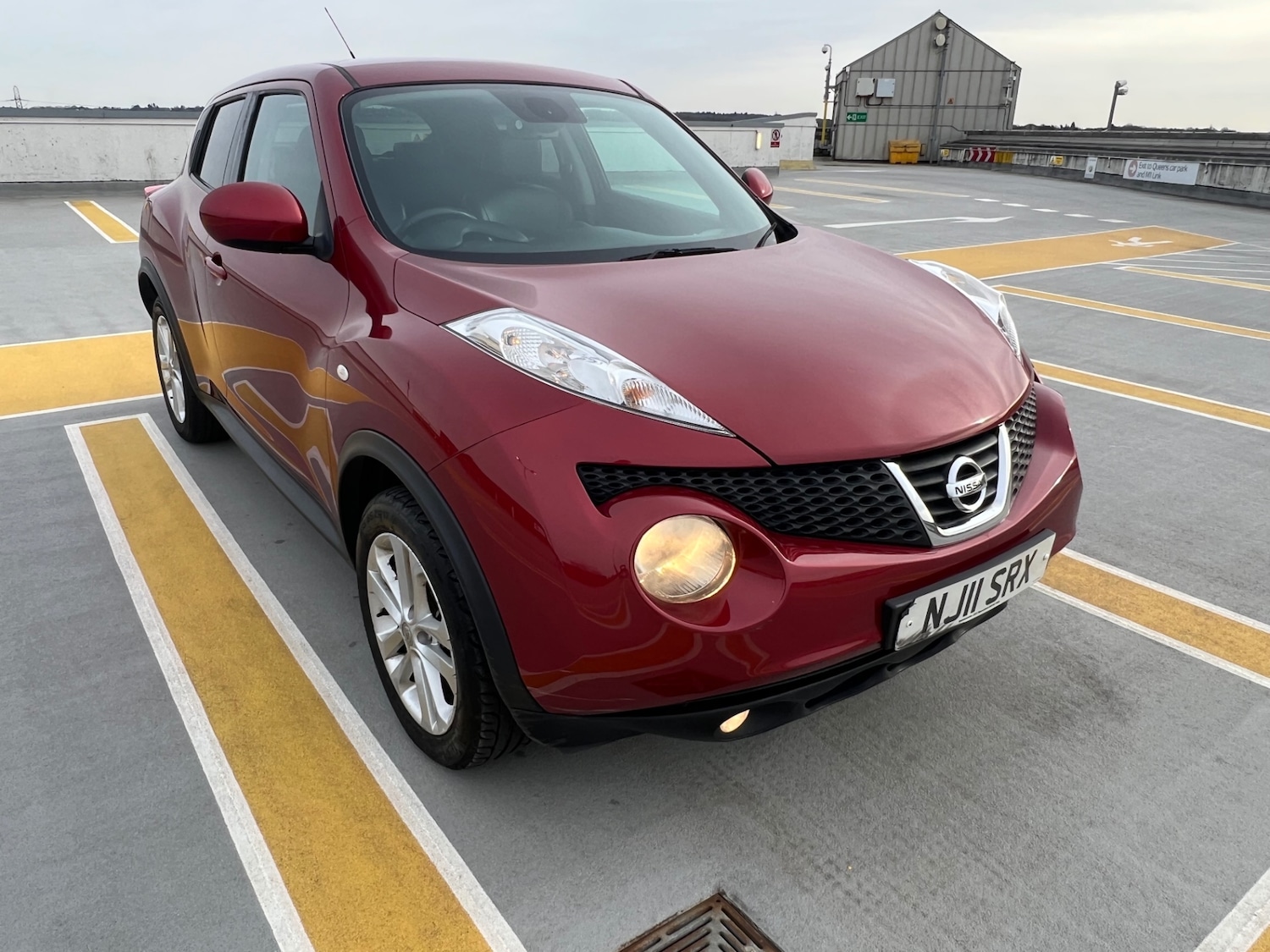Used Nissan Juke 2011 for sale - 77597564: Photo 6