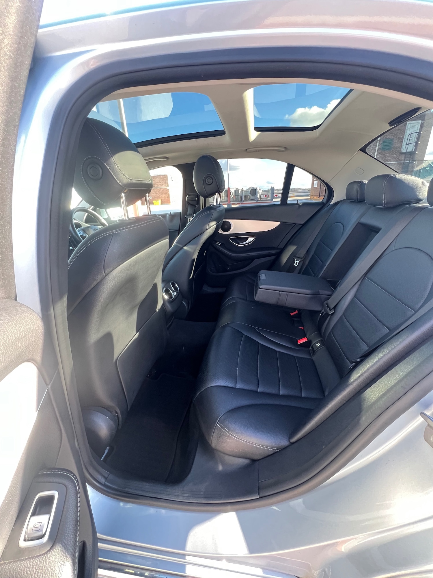 Used Mercedes-Benz C Class 2017 for sale - 76446088: Photo 63