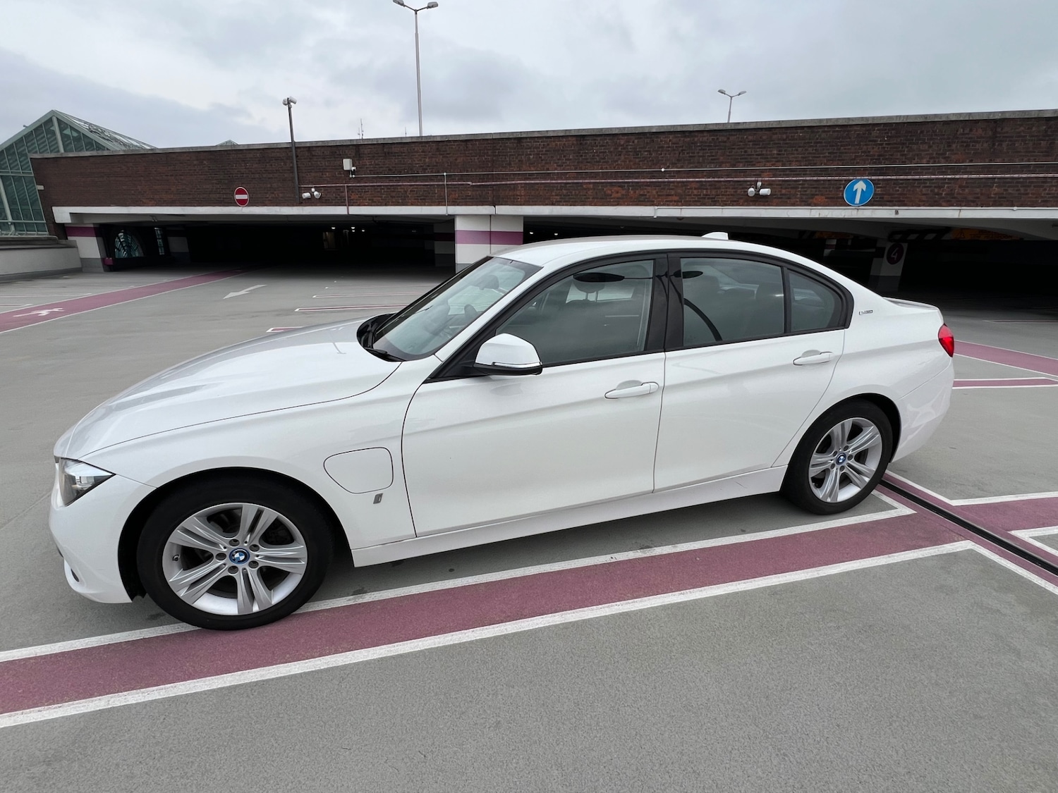 Vehicle 29