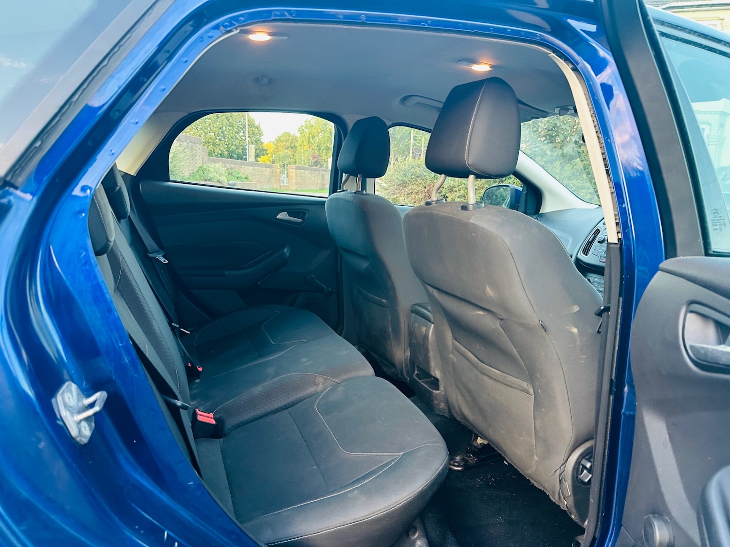 Used Ford Focus 2015 for sale - 76102424: Photo 12