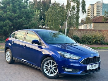 Used Ford Focus 2015 for sale - 76102424: Photo 3