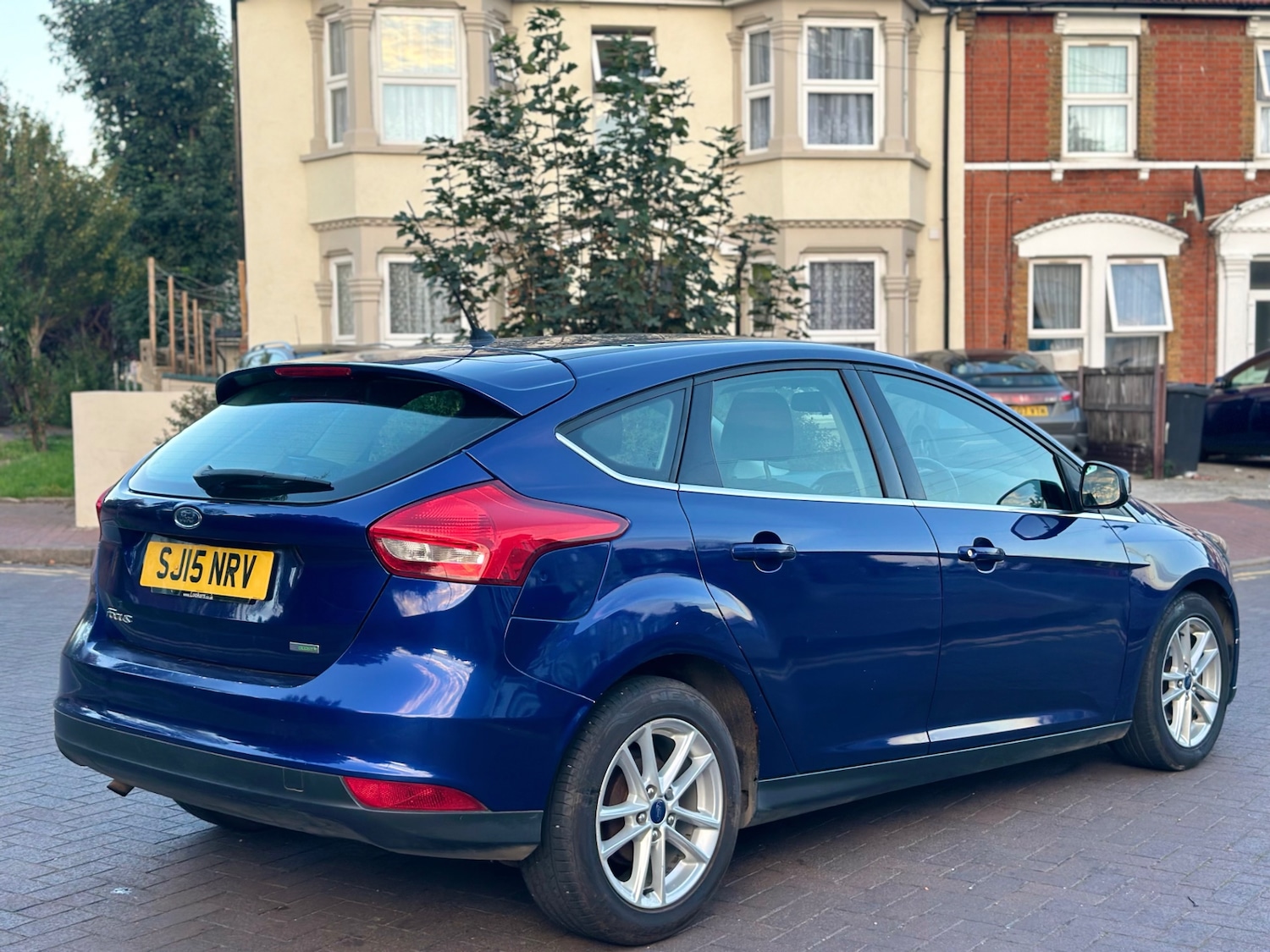 Used Ford Focus 2015 for sale - 76102424: Photo 4