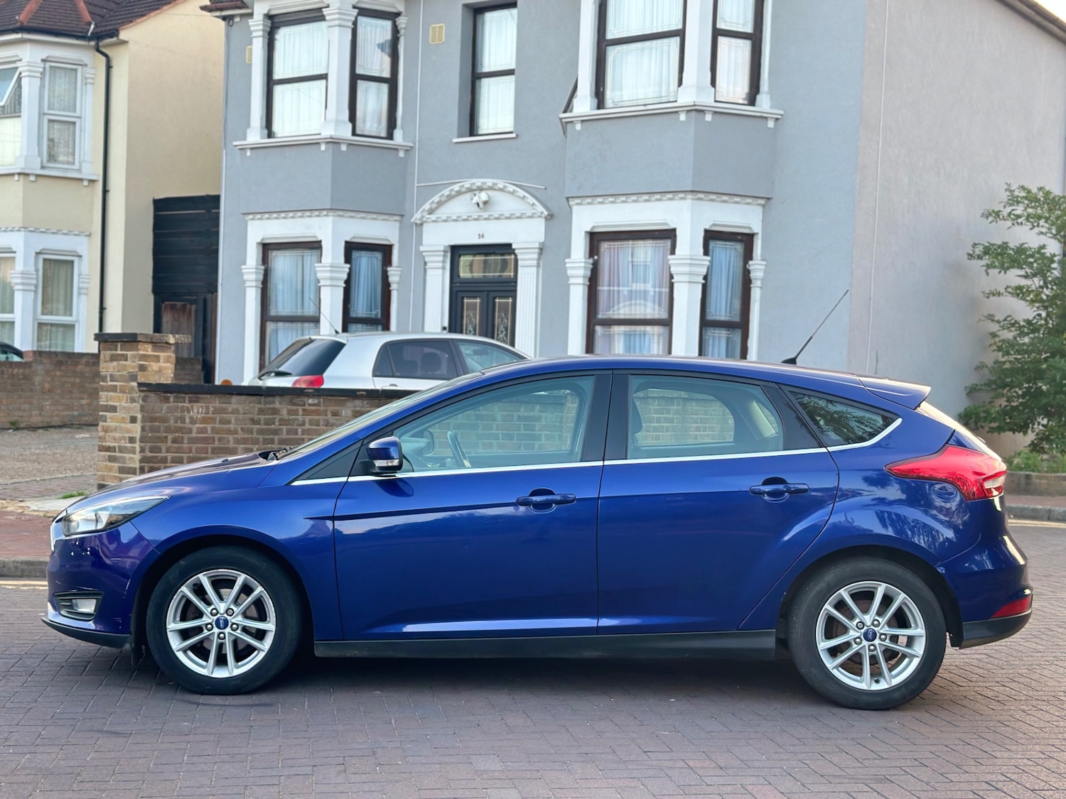 Used Ford Focus 2015 for sale - 76102424: Photo 7