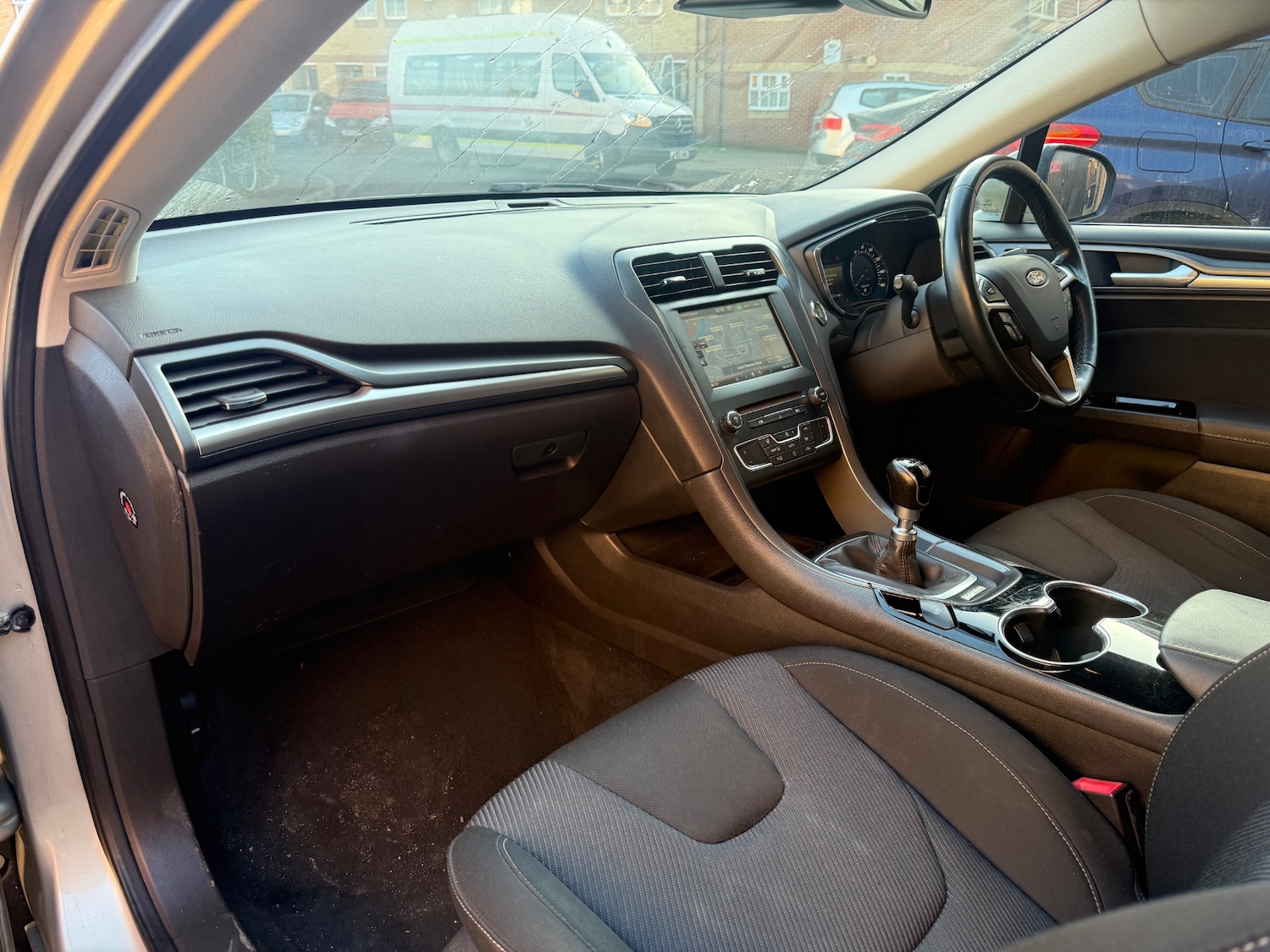 Used Ford Mondeo 2015 for sale - 76100654: Photo 10