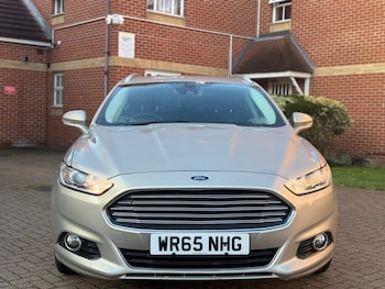 Used Ford Mondeo 2015 for sale - 76100654: Photo 2