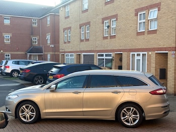 Used Ford Mondeo 2015 for sale - 76100654: Photo 4