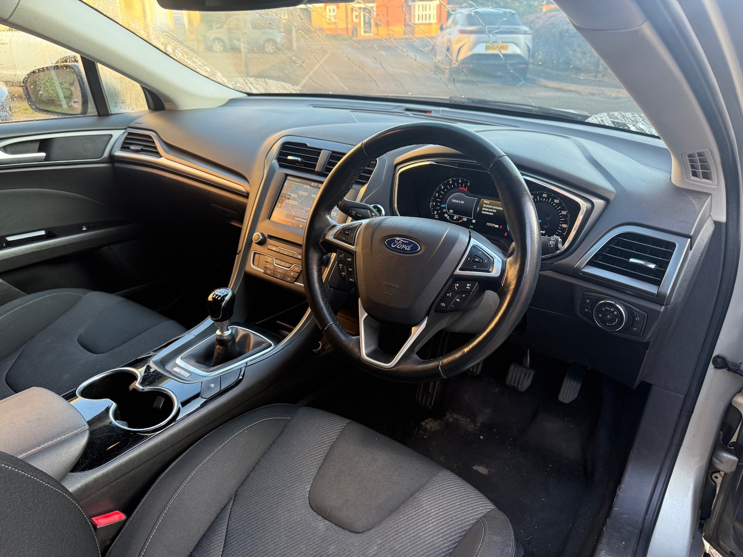Used Ford Mondeo 2015 for sale - 76100654: Photo 9