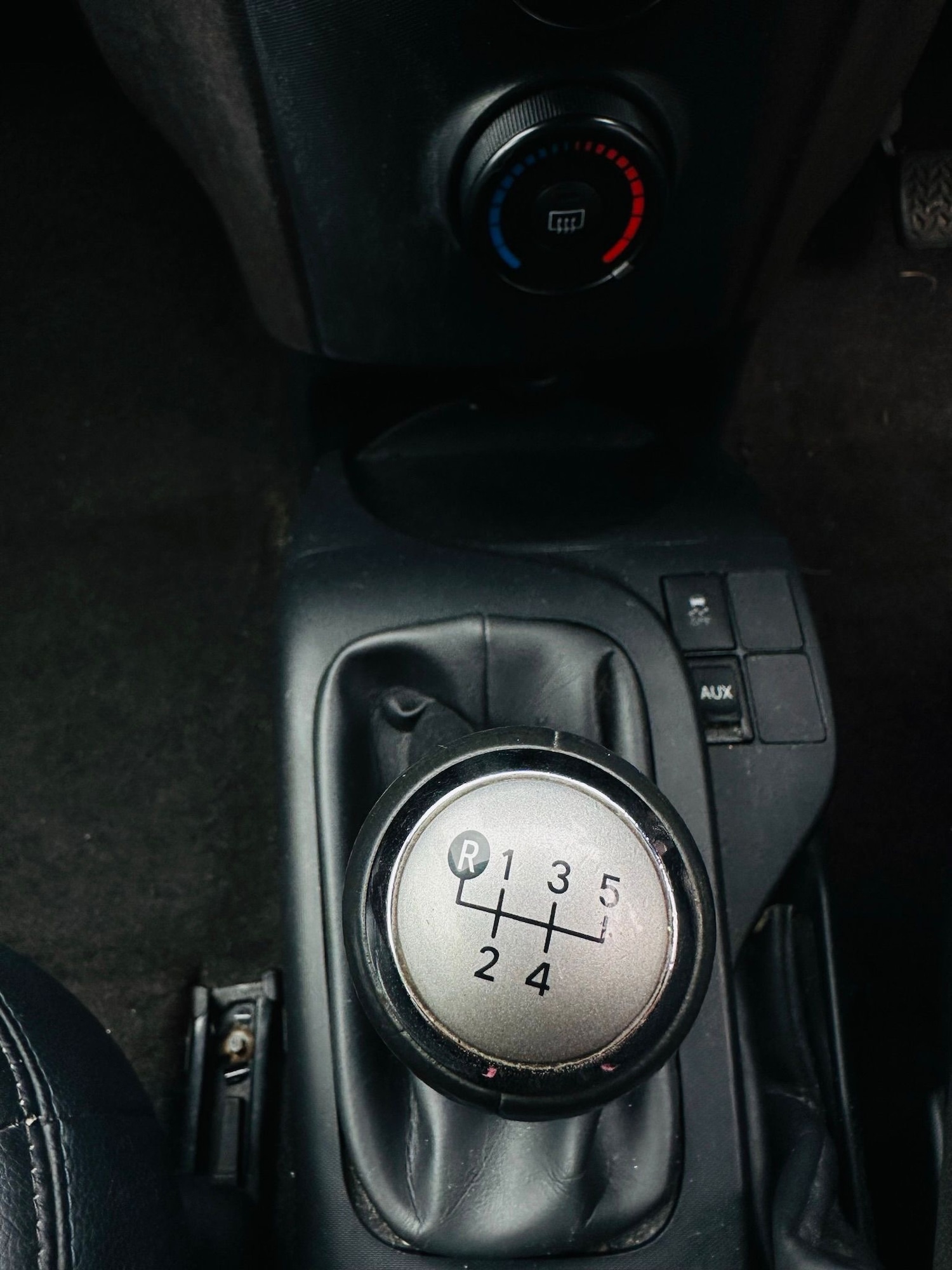 Used Toyota IQ 2009 for sale - 76350668: Photo 15