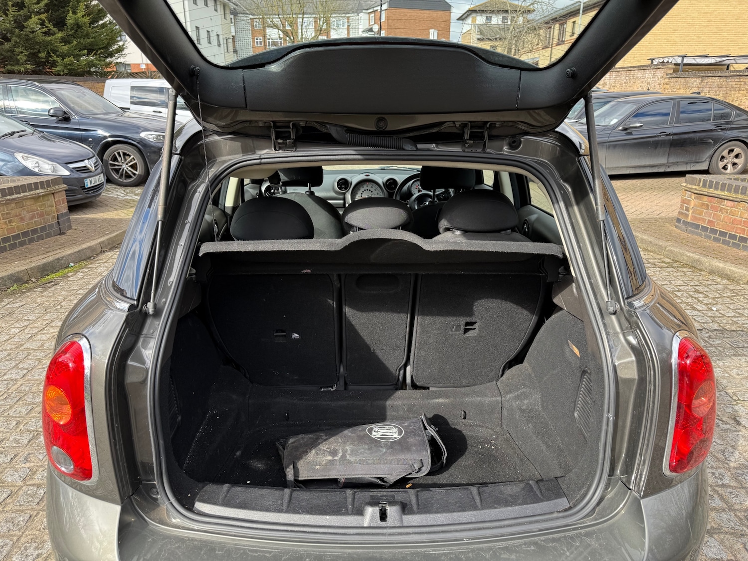 Vehicle 19