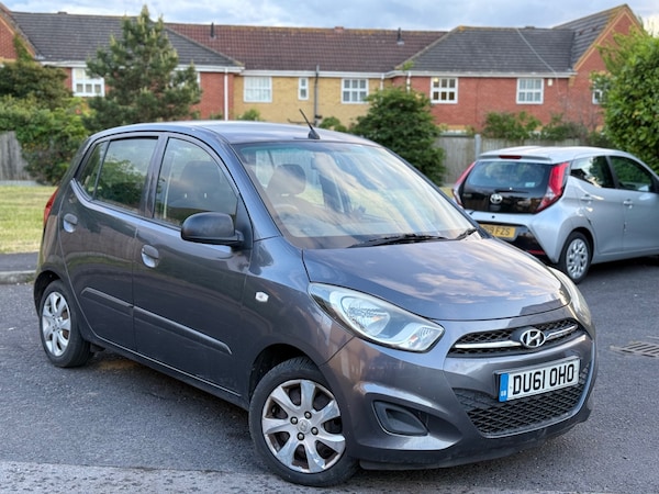 Used Hyundai i10 2011 for sale - 74892608: Photo 3