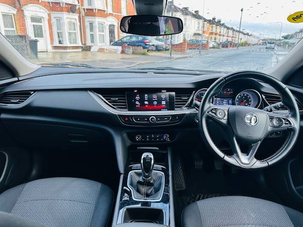 Used Vauxhall Insignia 2017 for sale - 76323756: Photo 10