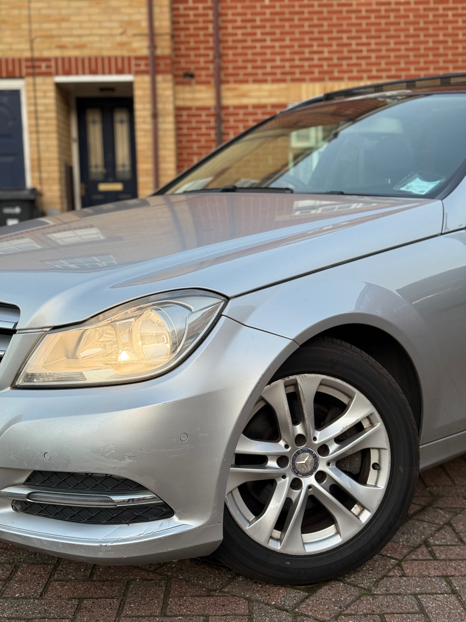 Used Mercedes-Benz C Class 2014 for sale - 76380342: Photo 21