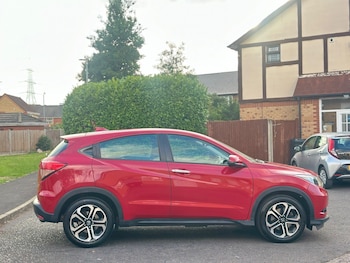 Used Honda HR-V 2017 for sale - 75479063: Photo
