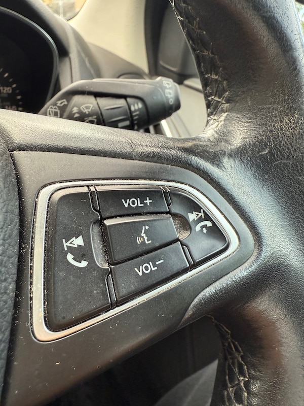 Used Ford Focus 2014 for sale - 75641458: Photo 17