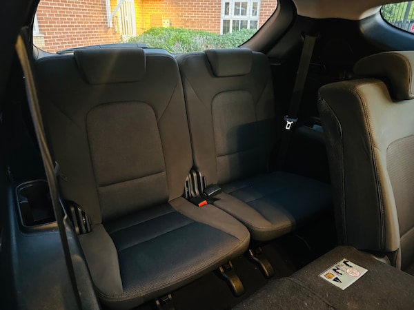 Used Hyundai Santa Fe 2015 for sale - 76070525: Photo 14