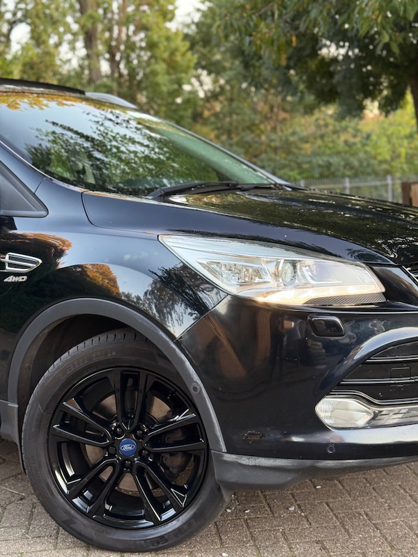Used Ford Kuga 2015 for sale - 76030271: Photo 24