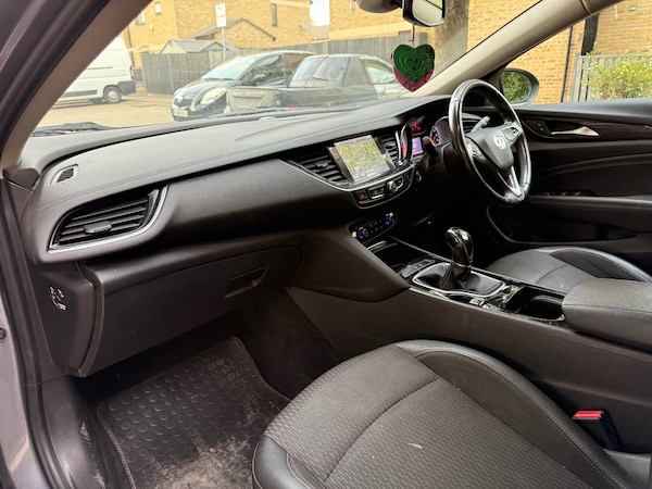 Used Vauxhall Insignia 2018 for sale - 76196415: Photo 10