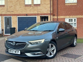 2017 (67) - 1.6 Turbo D ecoTec [136] SRi Nav 5dr
