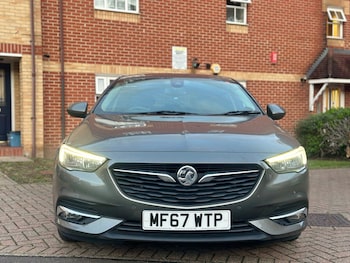Used Vauxhall Insignia 2017 for sale - 75925342: Photo