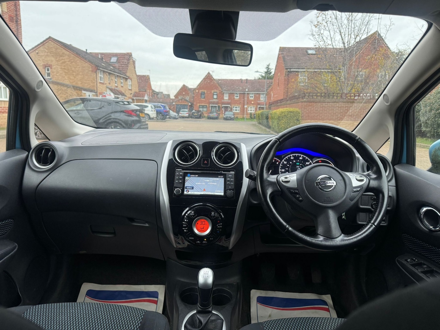 Used Nissan Note 2015 for sale - 76350700: Photo 11