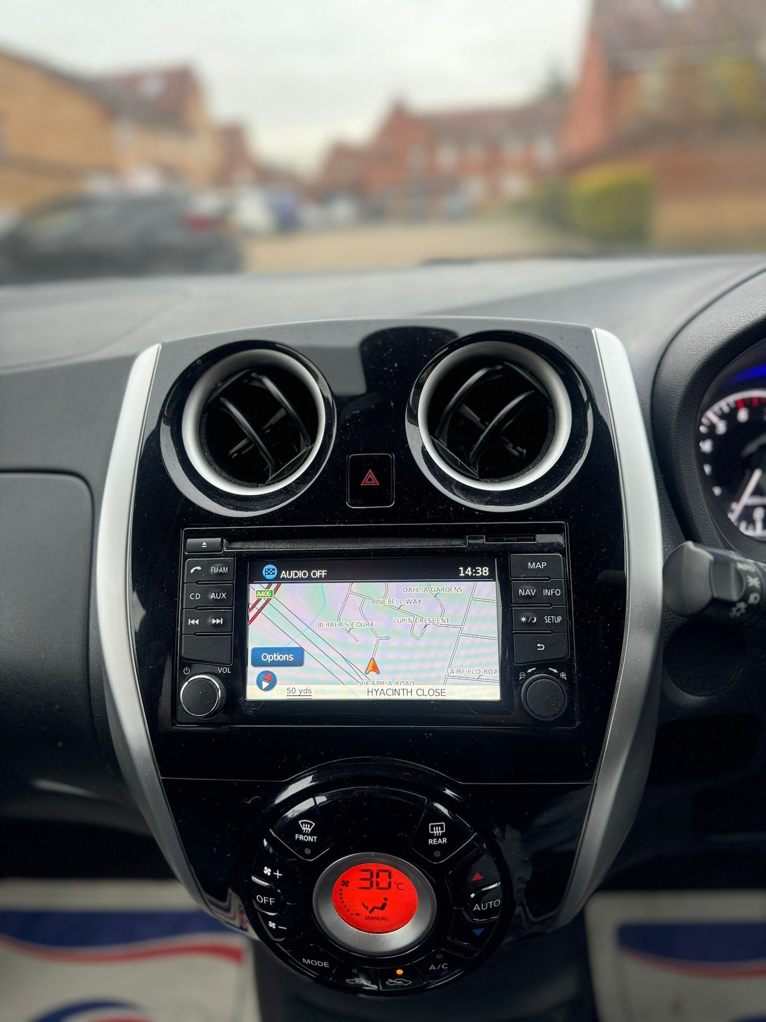 Used Nissan Note 2015 for sale - 76350700: Photo 12
