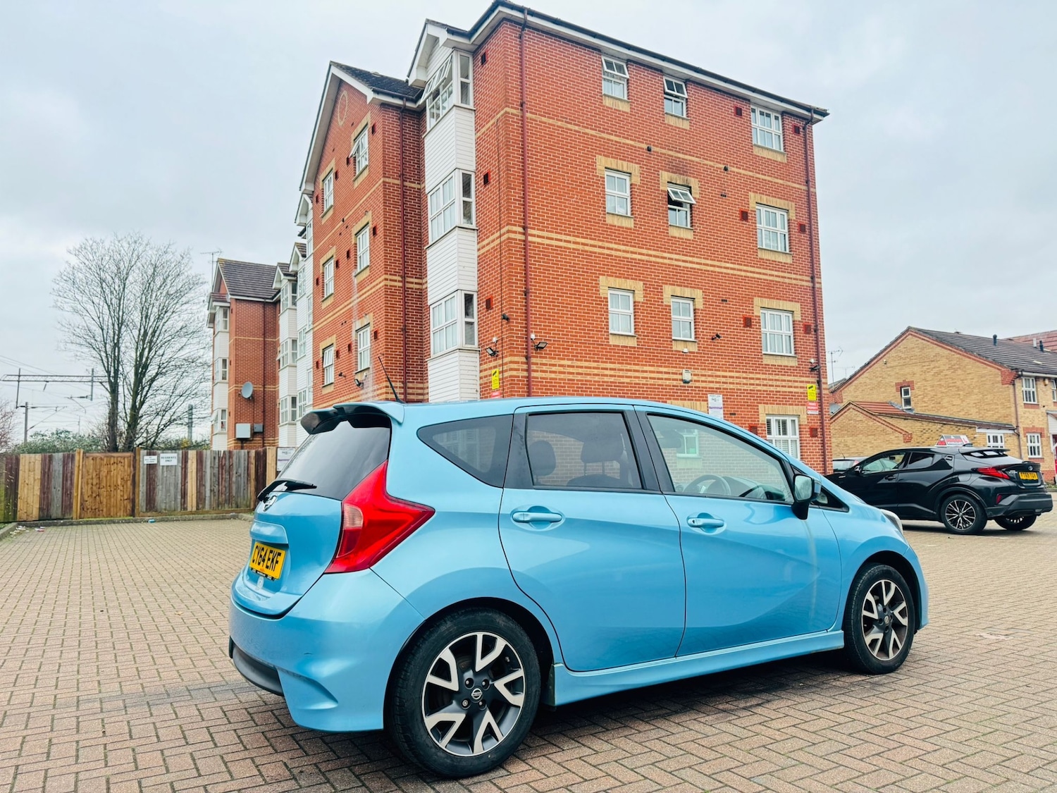 Used Nissan Note 2015 for sale - 76350700: Photo 4