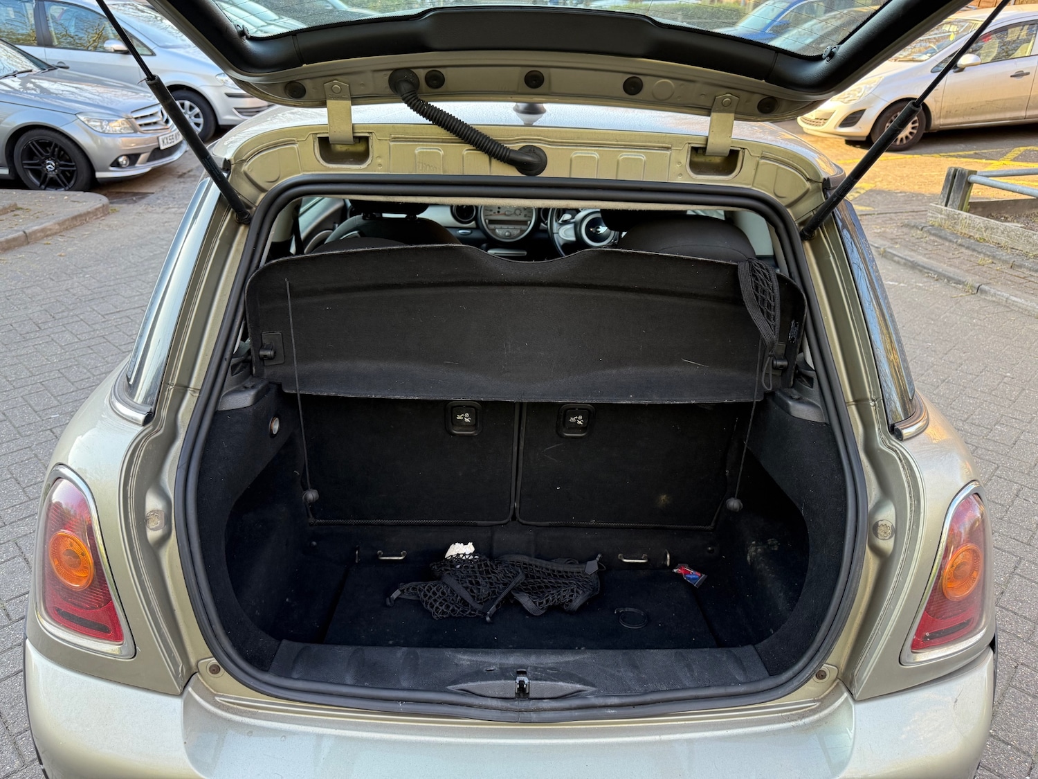Used MINI Hatch 2008 for sale - 76350702: Photo 17
