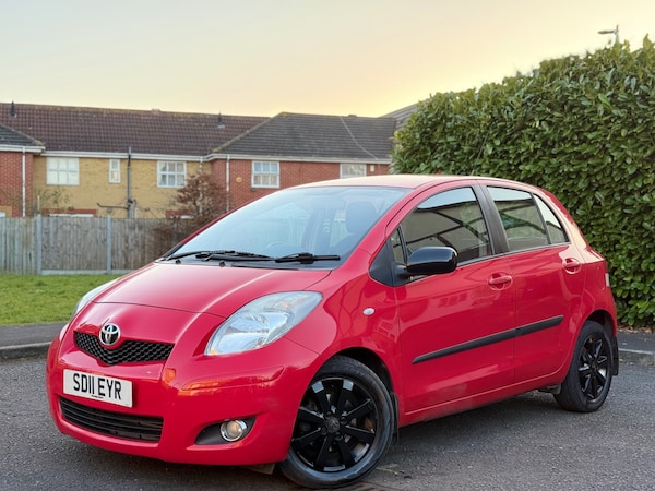 Used Toyota Yaris 2011 for sale - 73928918: Photo 1