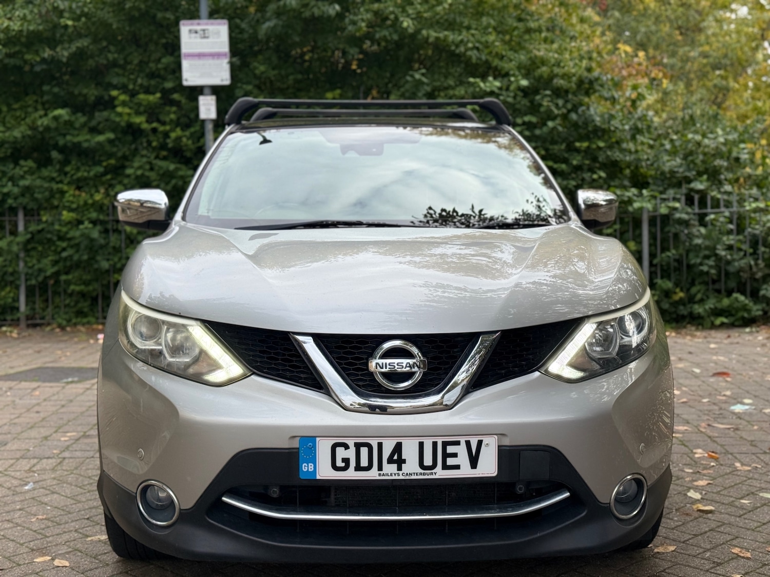 Used Nissan Qashqai 2014 for sale - 76207517: Photo 2