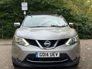 Used Nissan Qashqai 2014 for sale - 76207517: Photo 2
