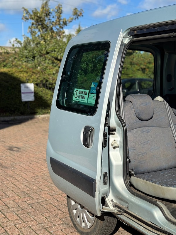 Used Renault Kangoo 2009 for sale - 76340044: Photo 12
