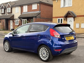 Used Ford Fiesta 2014 for sale - 75356871: Photo