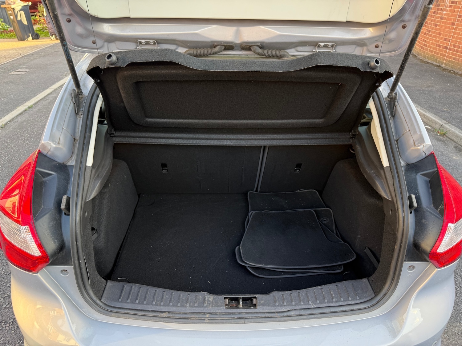 Vehicle 19
