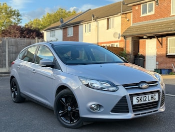 2012 (12) - 1.6 125 Zetec 5dr