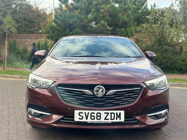 Used Vauxhall Insignia 2018 for sale - 76194776: Photo 1