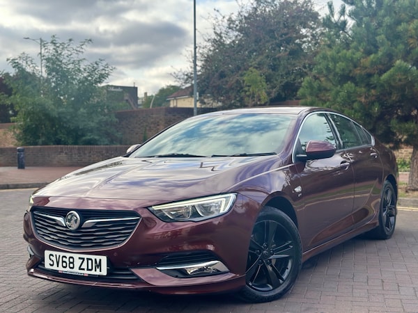 Used Vauxhall Insignia 2018 for sale - 76194776: Photo 2