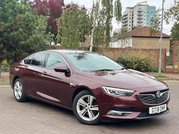 Vauxhall - Insignia
