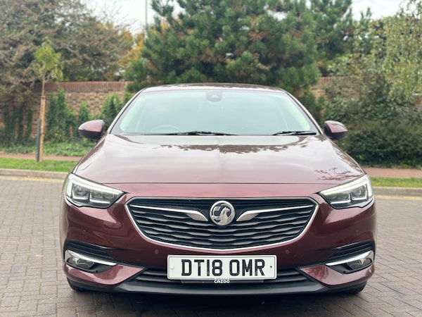 Used Vauxhall Insignia 2018 for sale - 76305226: Photo 2